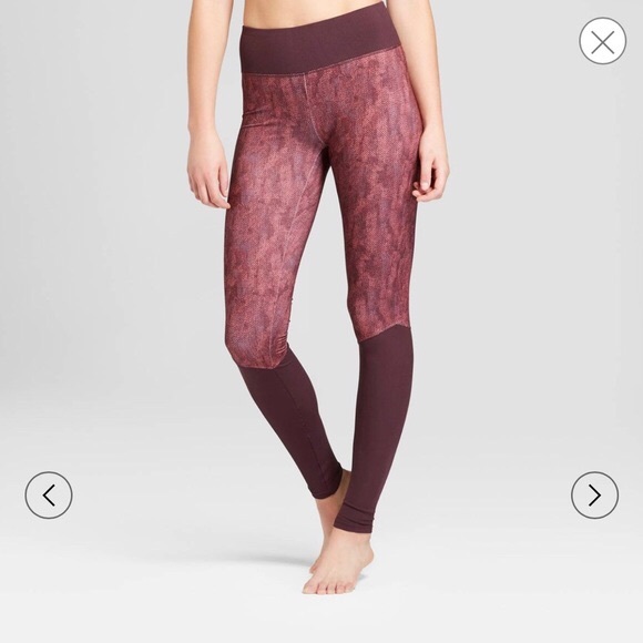 Burgundy Target JoyLab Mid Rise leggings - Picture 5 of 6